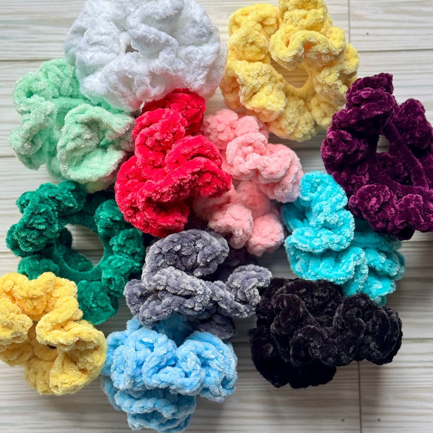 Velvet Scrunchie (Ready To Ship)